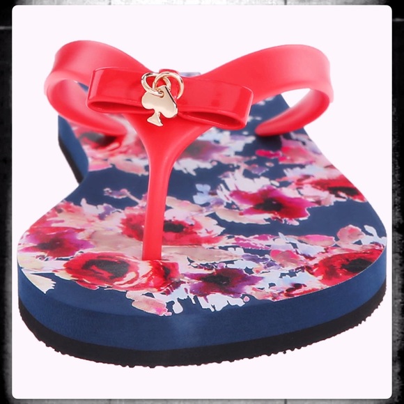 KATE SPADE FiFi FLIP FLOPS SANDALS IN RED 8 - Picture 9 of 16